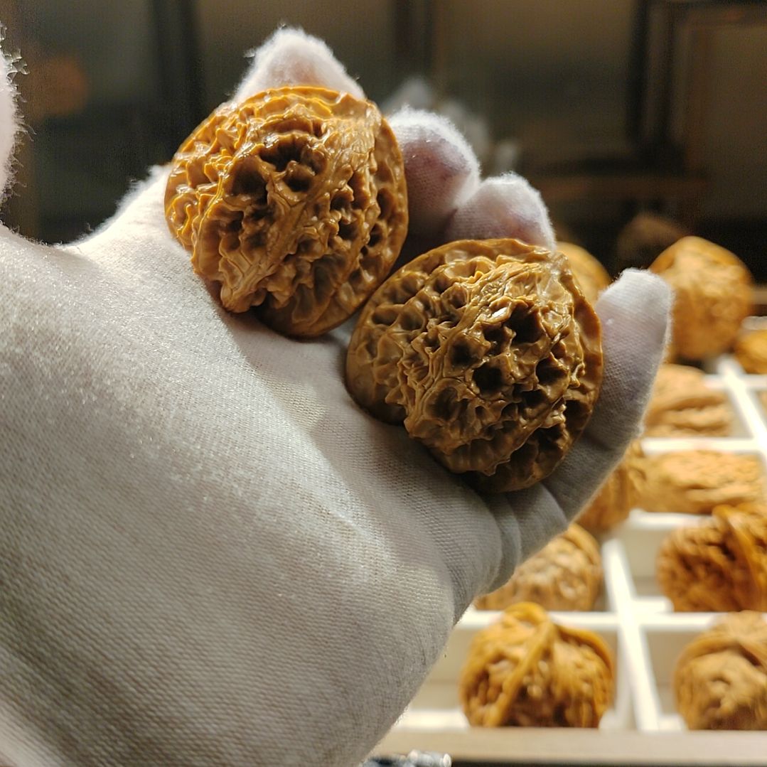 文玩核桃吊坠正宗老树苹果园