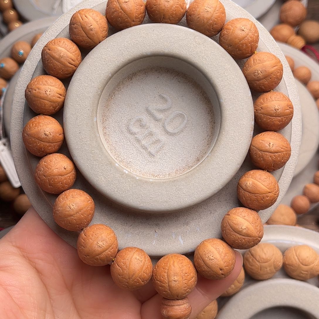 凤眼菩提手串14福利