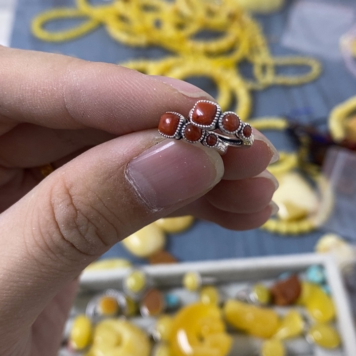 南红玛瑙颈饰银S925镶嵌耳扣