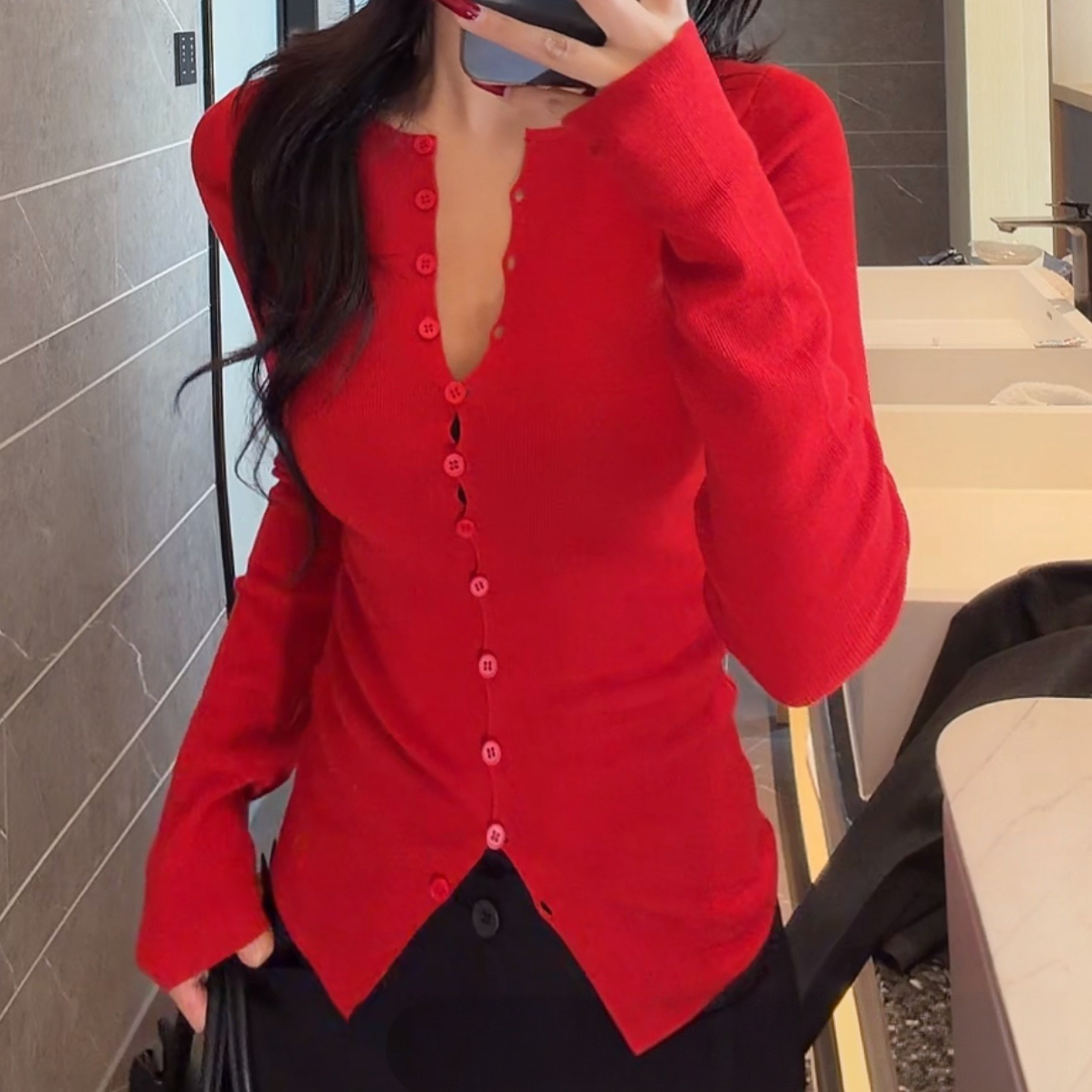 【圣诞氛围】抗起球纯欲风V领长袖针织开衫女冬季新款时尚纯色毛衣