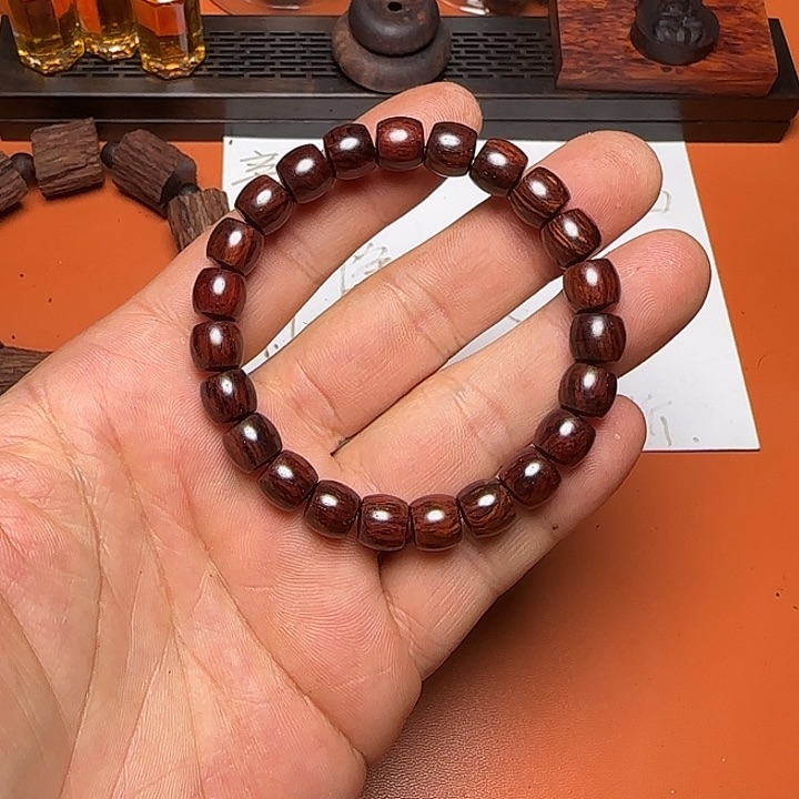 降真香吊坠海南红降0.8*0.9手串