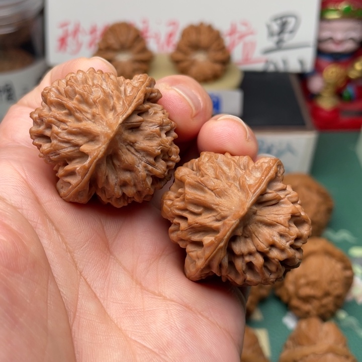 【闪购商品】文玩核桃吊坠37秦闷