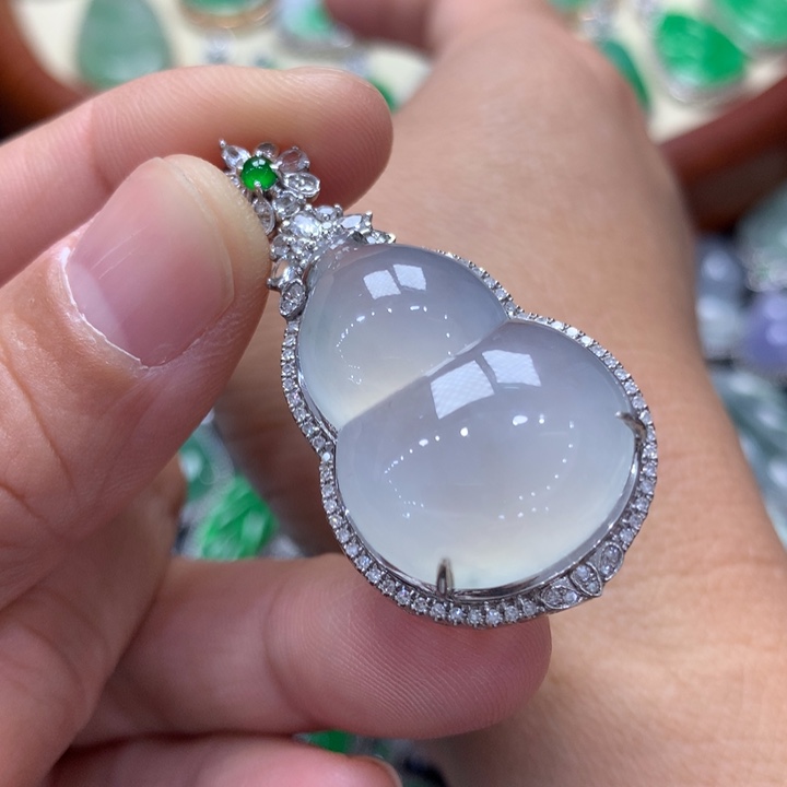 翡翠18K金镶嵌吊坠(不含链)