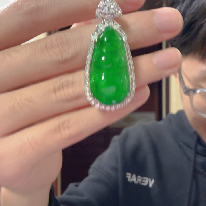 翡翠银S925镶嵌颈饰吊坠