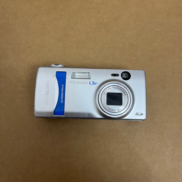 9新  京瓷l3v 数码相机 no质量问题no退换