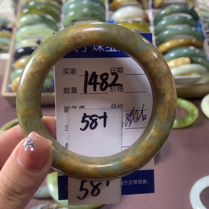 蛇纹石玉未镶嵌手镯1482