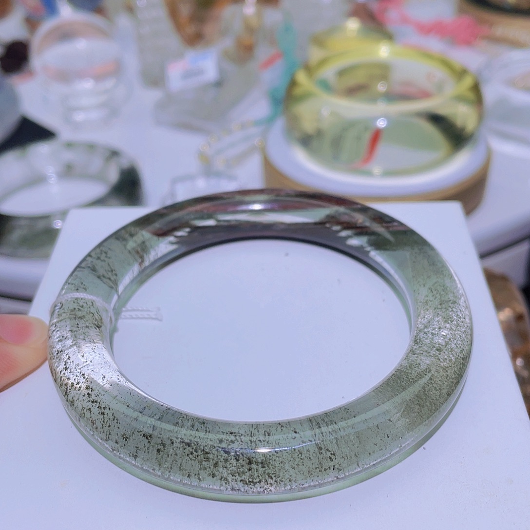 水晶手镯未镶嵌天然绿幽灵手镯