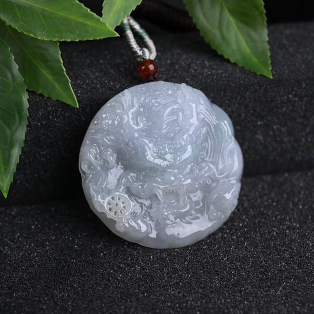 天然翡翠龙牌挂件（YP3035）