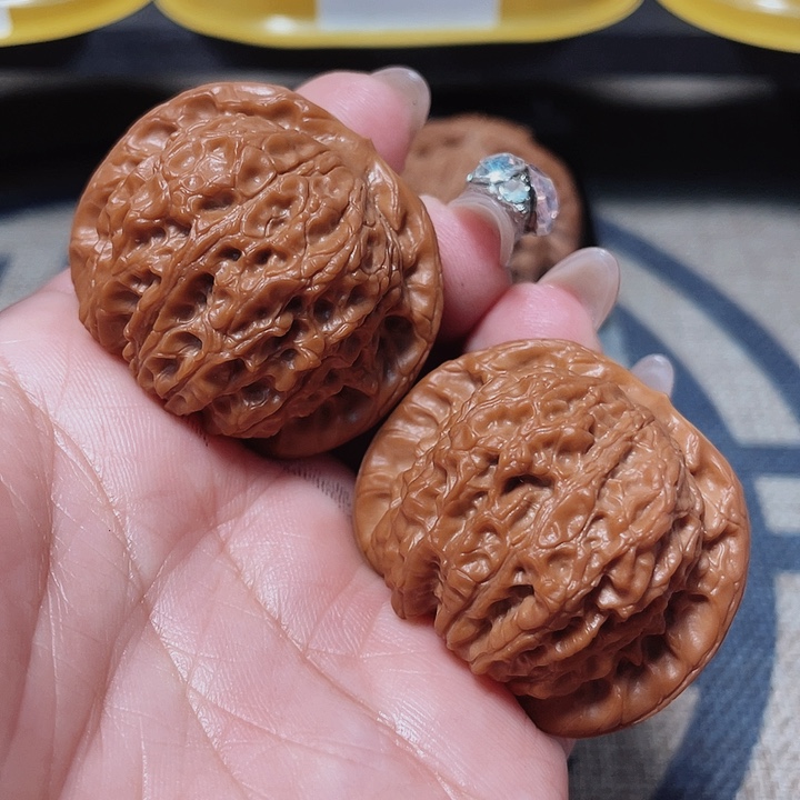 文玩核桃把件用****w血麒麟40