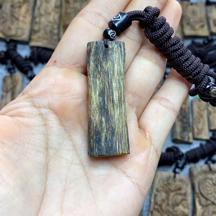 沉香手把件奇楠沉香素牌吊坠