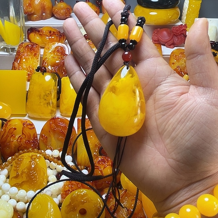 能****飘花水滴挂件 服饰配饰