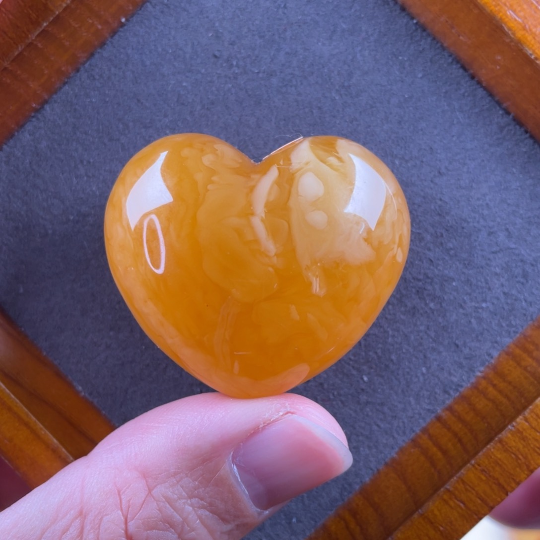 琥珀颈饰未镶嵌蜜蜡吊坠