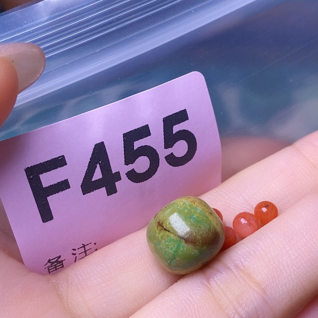 未镶嵌南红玛瑙珠宝奇石