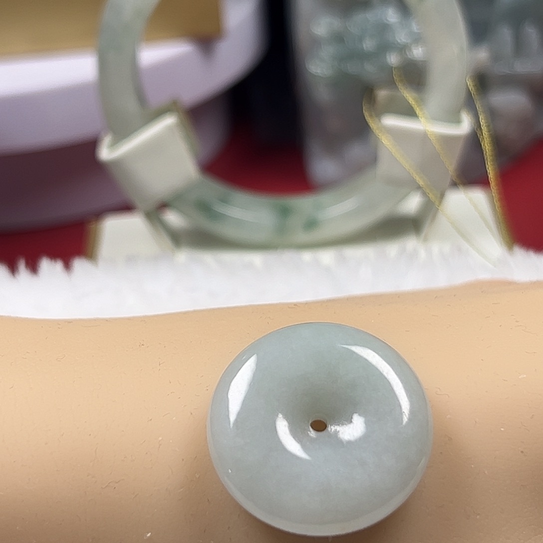 颈饰未镶嵌翡翠缅甸天然翡翠平安扣