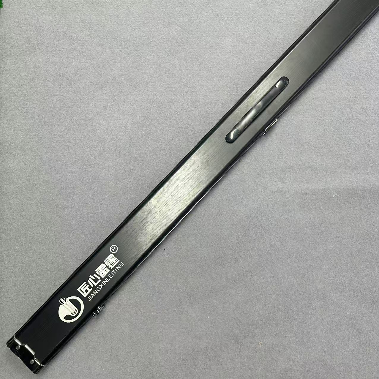 匠心雷霆三槽小头台球杆盒-航空铝材质-180°平开-方形锁