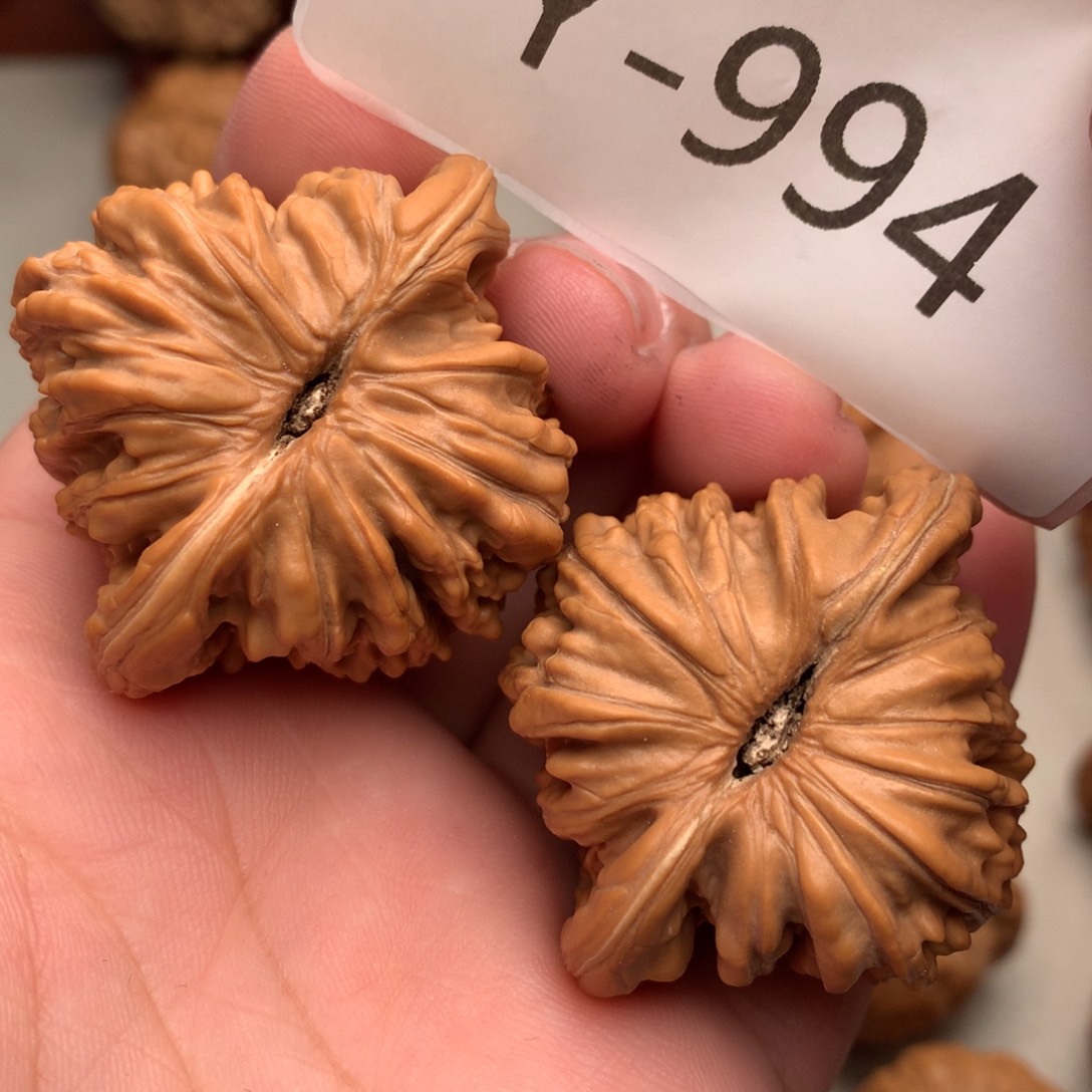 文玩核桃把件42楼…………