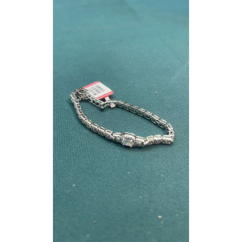 a468白色满镶手链多样发