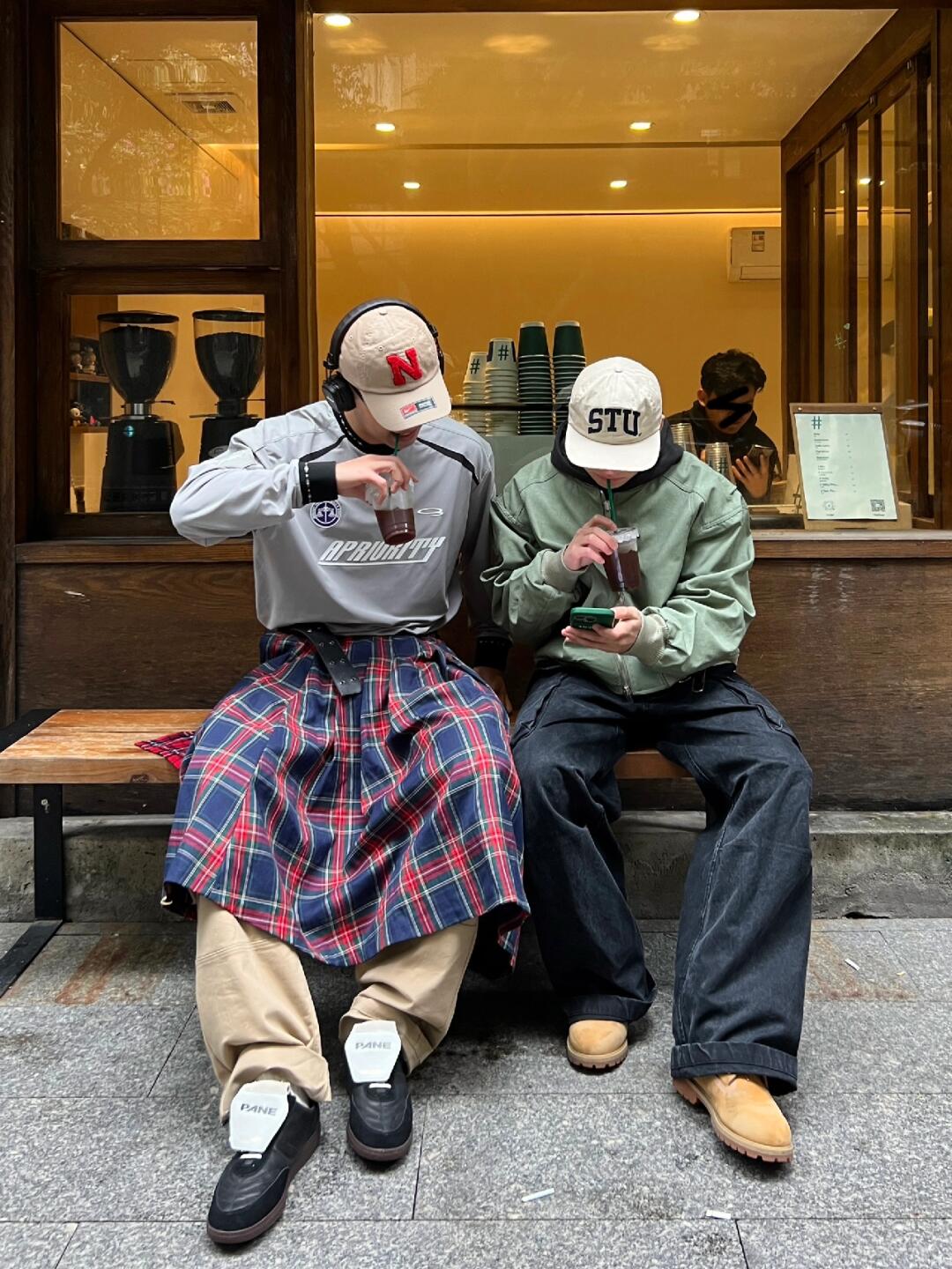 【牛魔王】cove长款羽羽加厚保暖简约字母印花鸭鸭外套