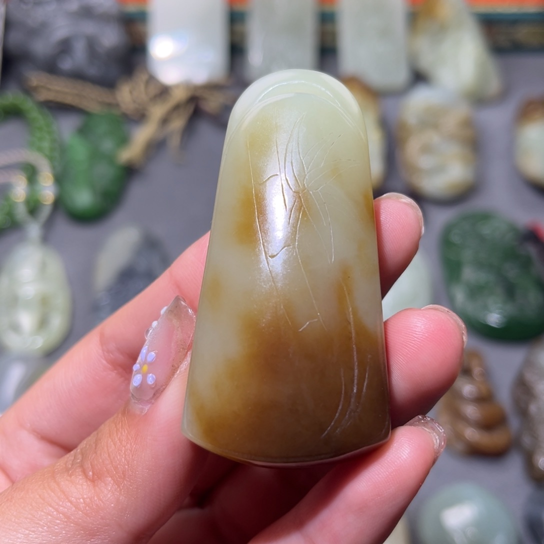 和田玉挂件未镶嵌