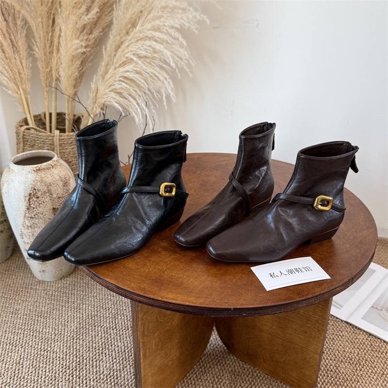 2025新款复古方头短靴女秋冬显瘦裸靴后拉链皮带扣洋气瘦瘦靴薄绒