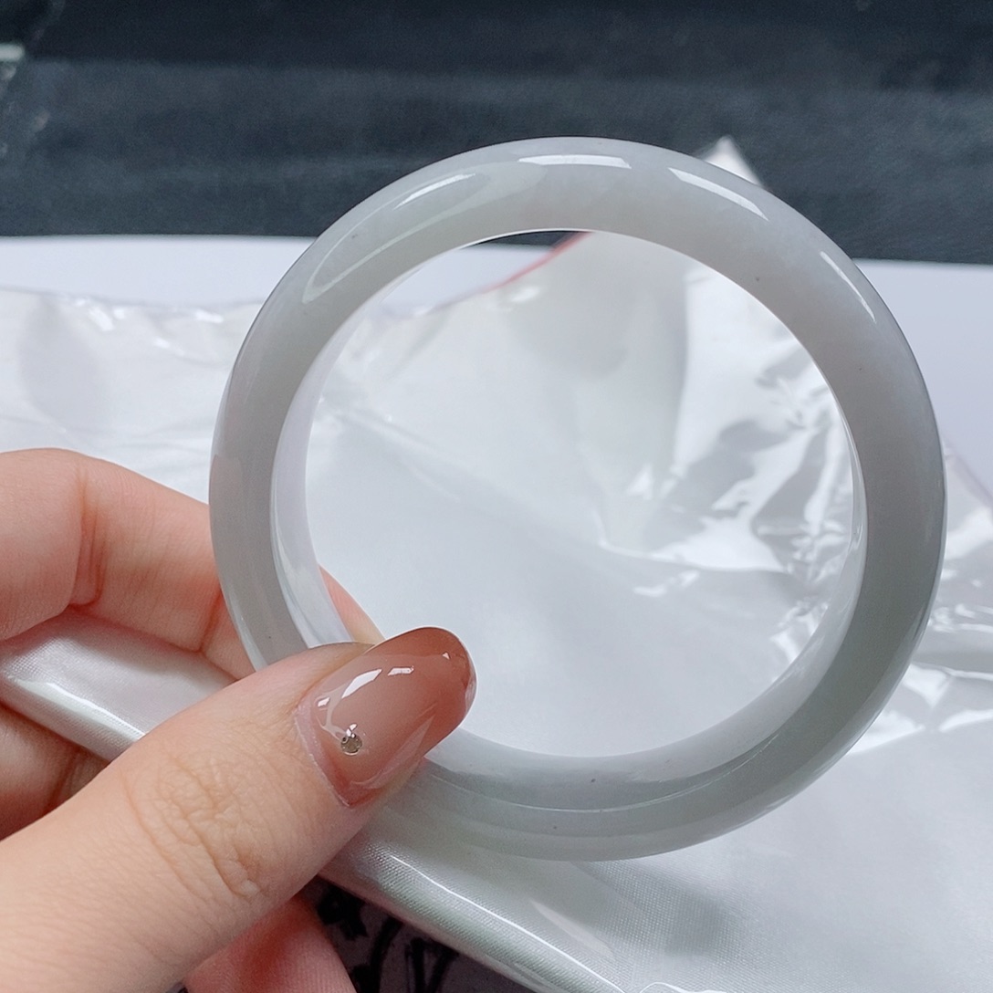 【闪购商品】未镶嵌手镯翡翠516号