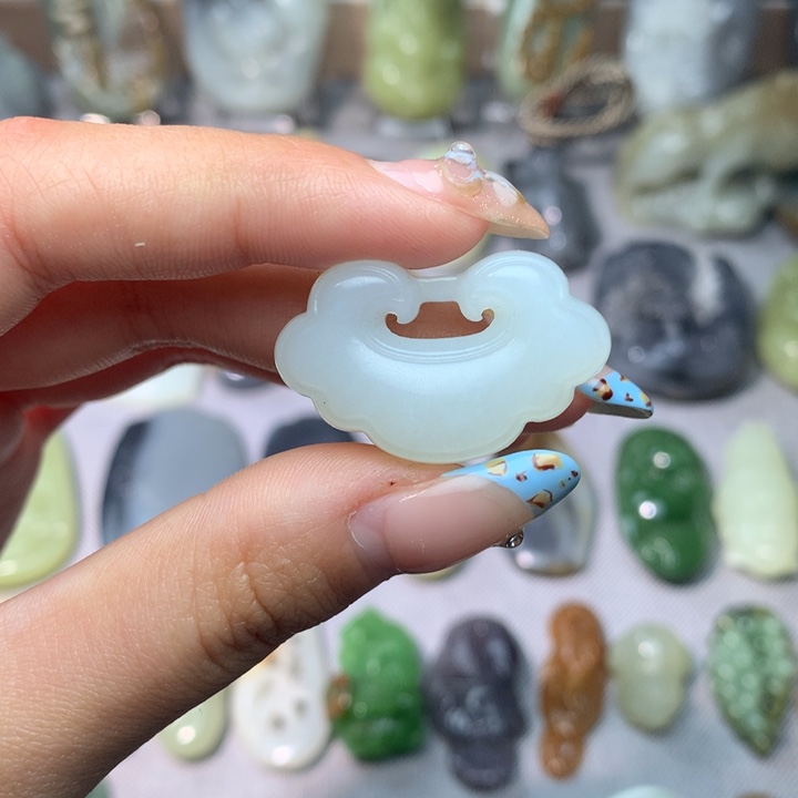 和田玉挂件未镶嵌