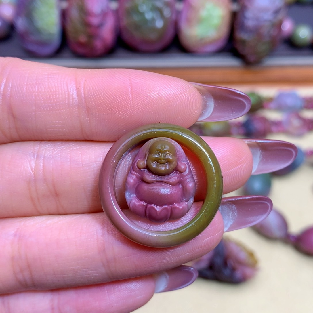 玛瑙挂件未镶嵌盐源定制