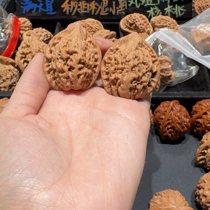 每***点把件文玩核桃汉高山官帽38普对