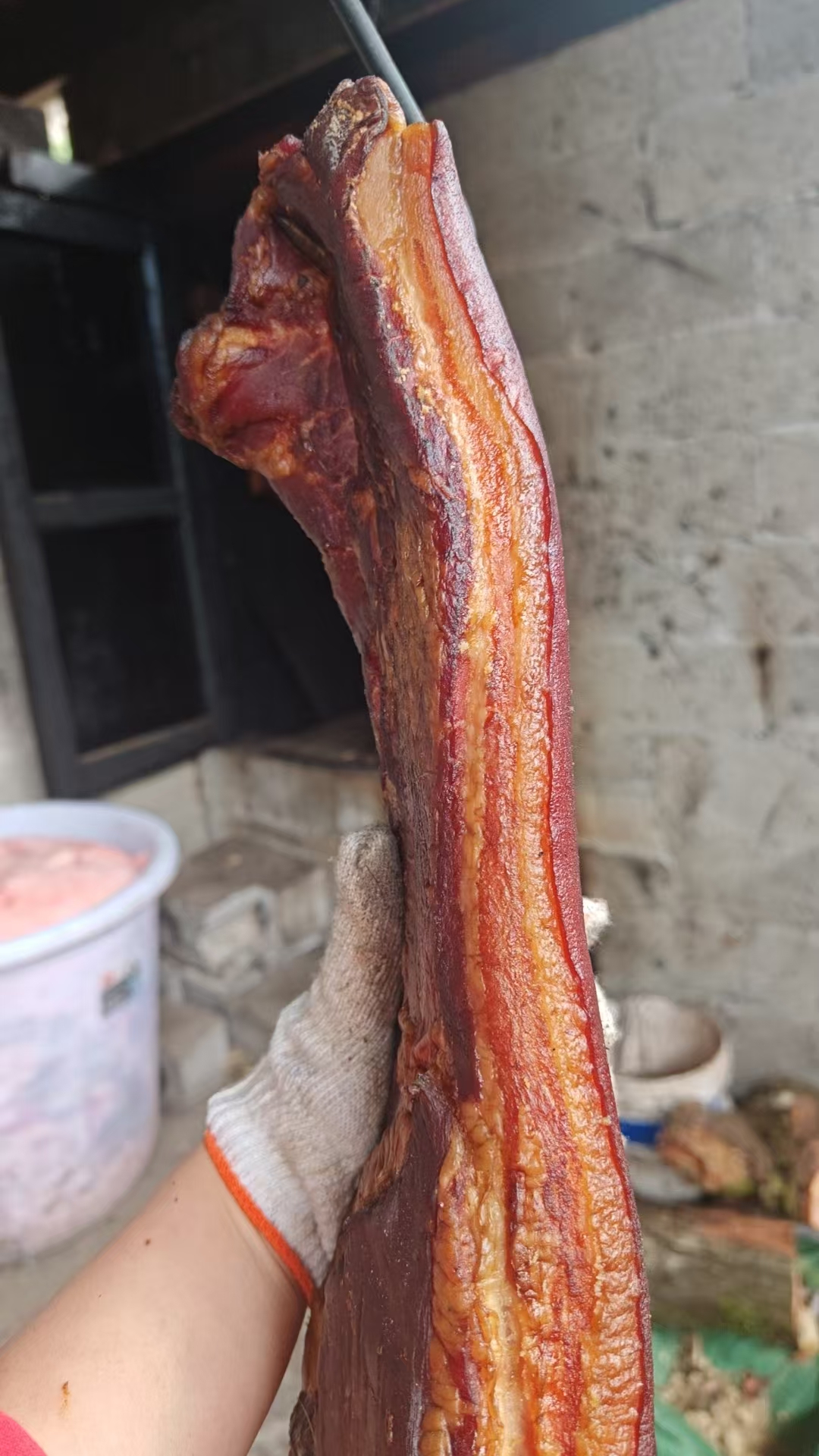 云南农家粮食柴火慢熏五花老腊肉正宗湘西特产