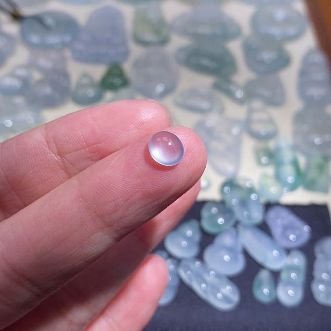 翡翠颈饰未镶嵌天然缅甸翡翠A货