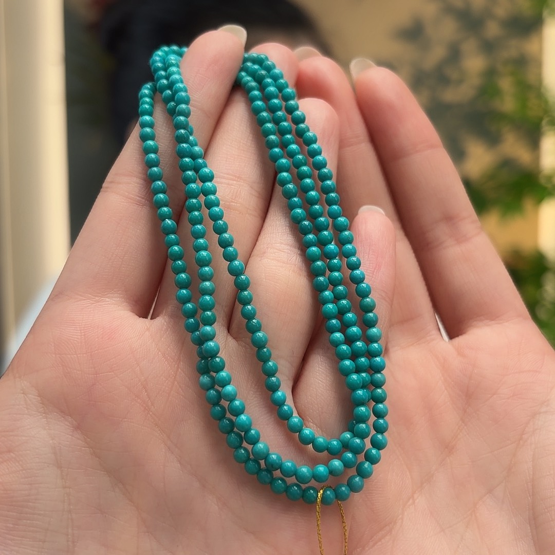 绿松石未镶嵌颈饰