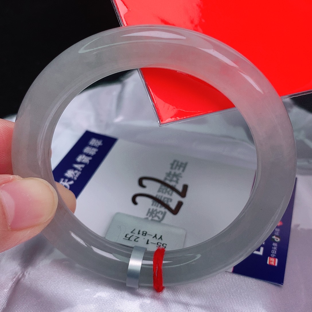 翡翠手镯未镶嵌缅甸天然A货翡翠