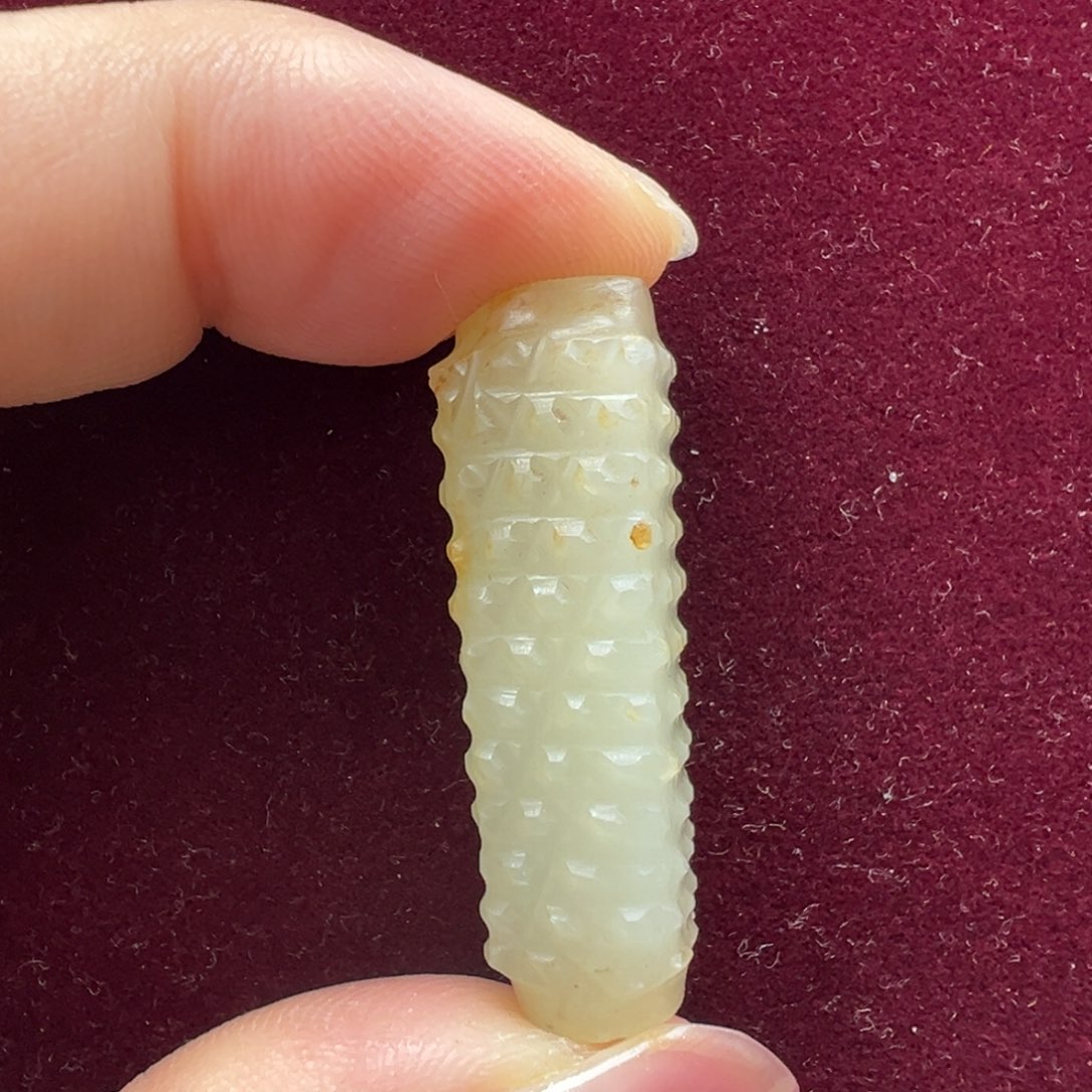 用***3和田玉未镶嵌颈饰