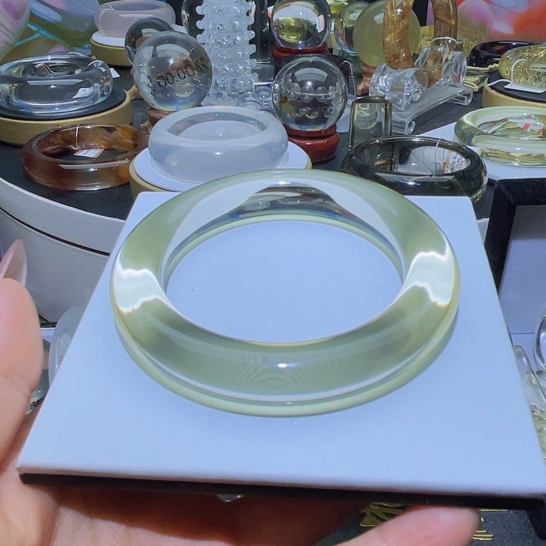 水晶手镯未镶嵌天然黄水晶全净体粗圆条57➕