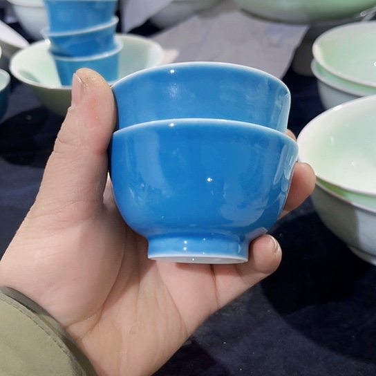 景德镇瓷器精品杯2个