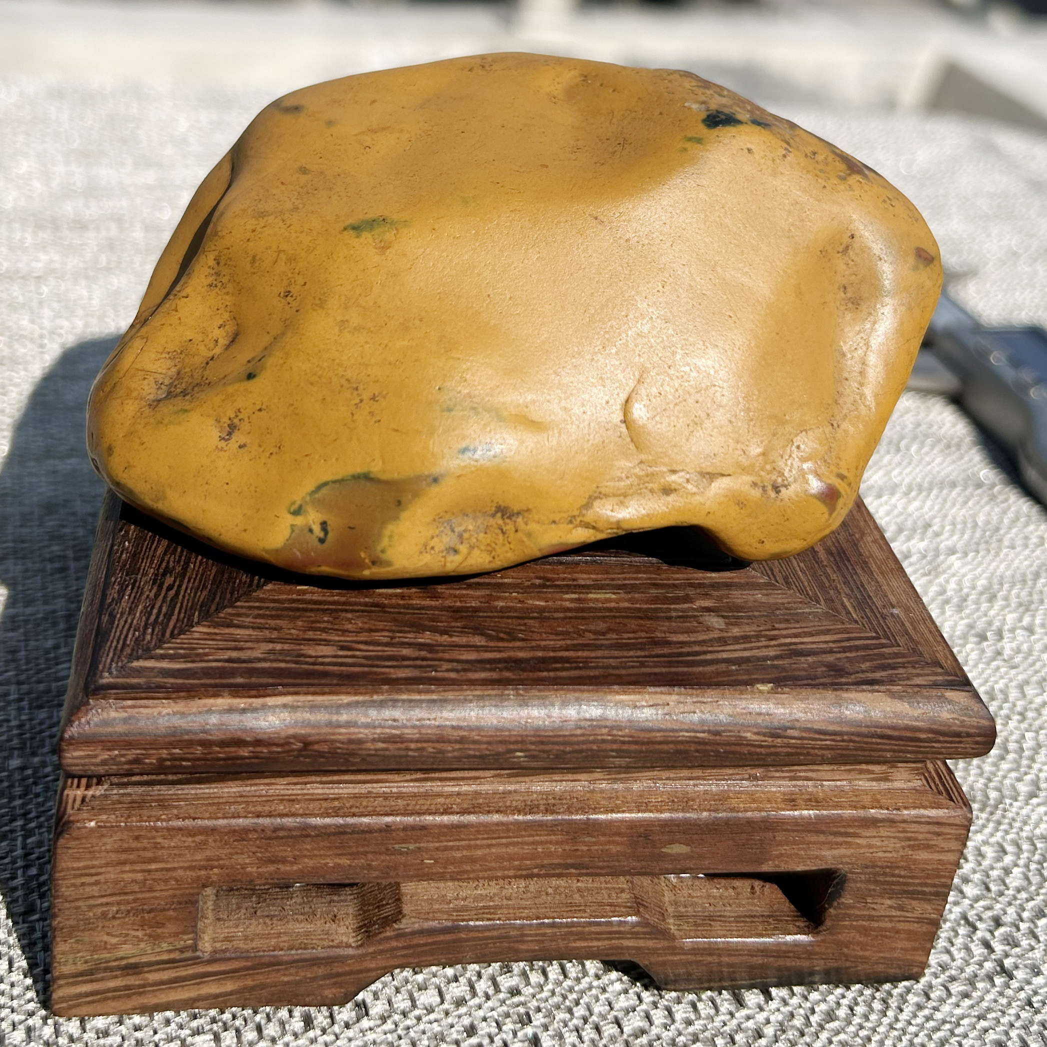 黄蜡石 观赏石 奇石 摆件 精品黄皮冻腊