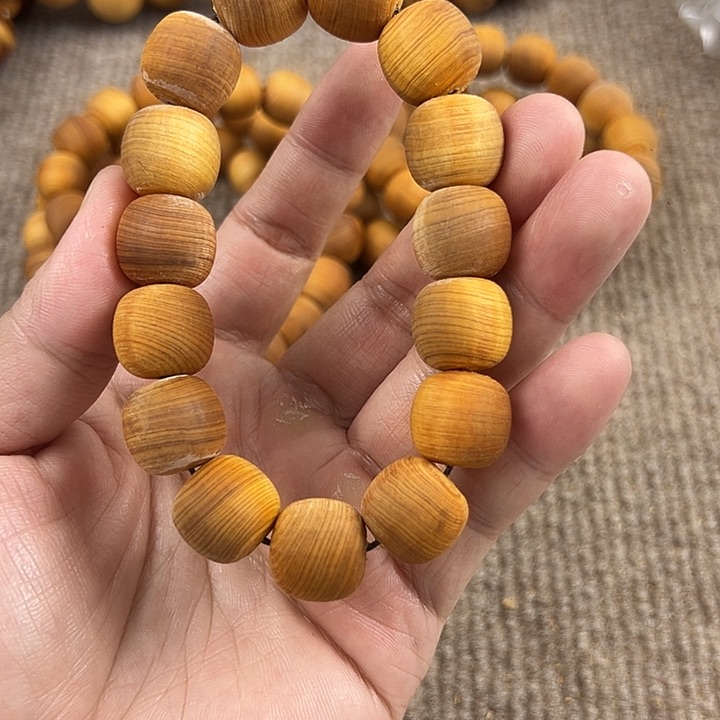 木太行崖柏1516。。。。。。