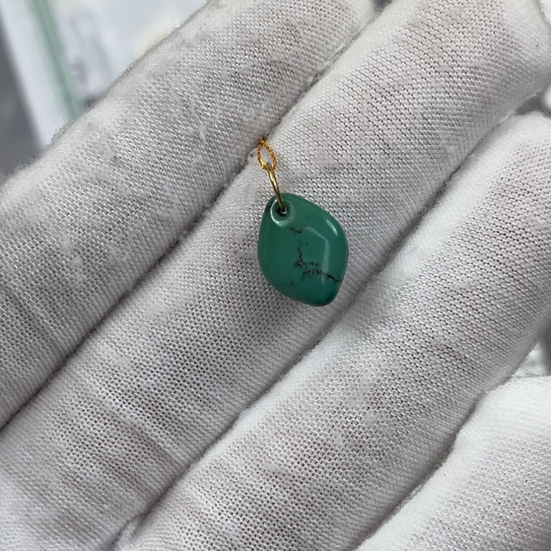 绿松石未镶嵌珠宝奇石编号166