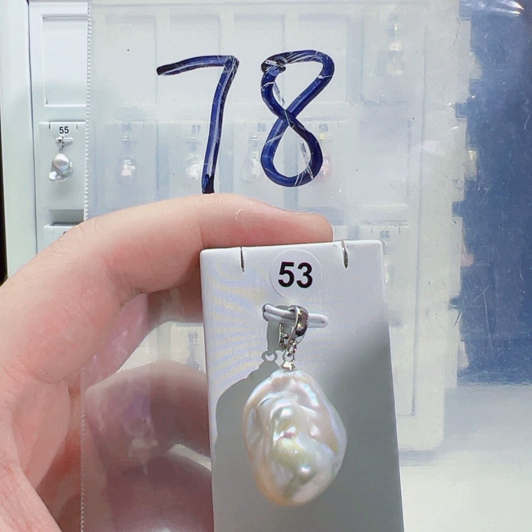 【闪购商品】颈饰合金淡水珍珠