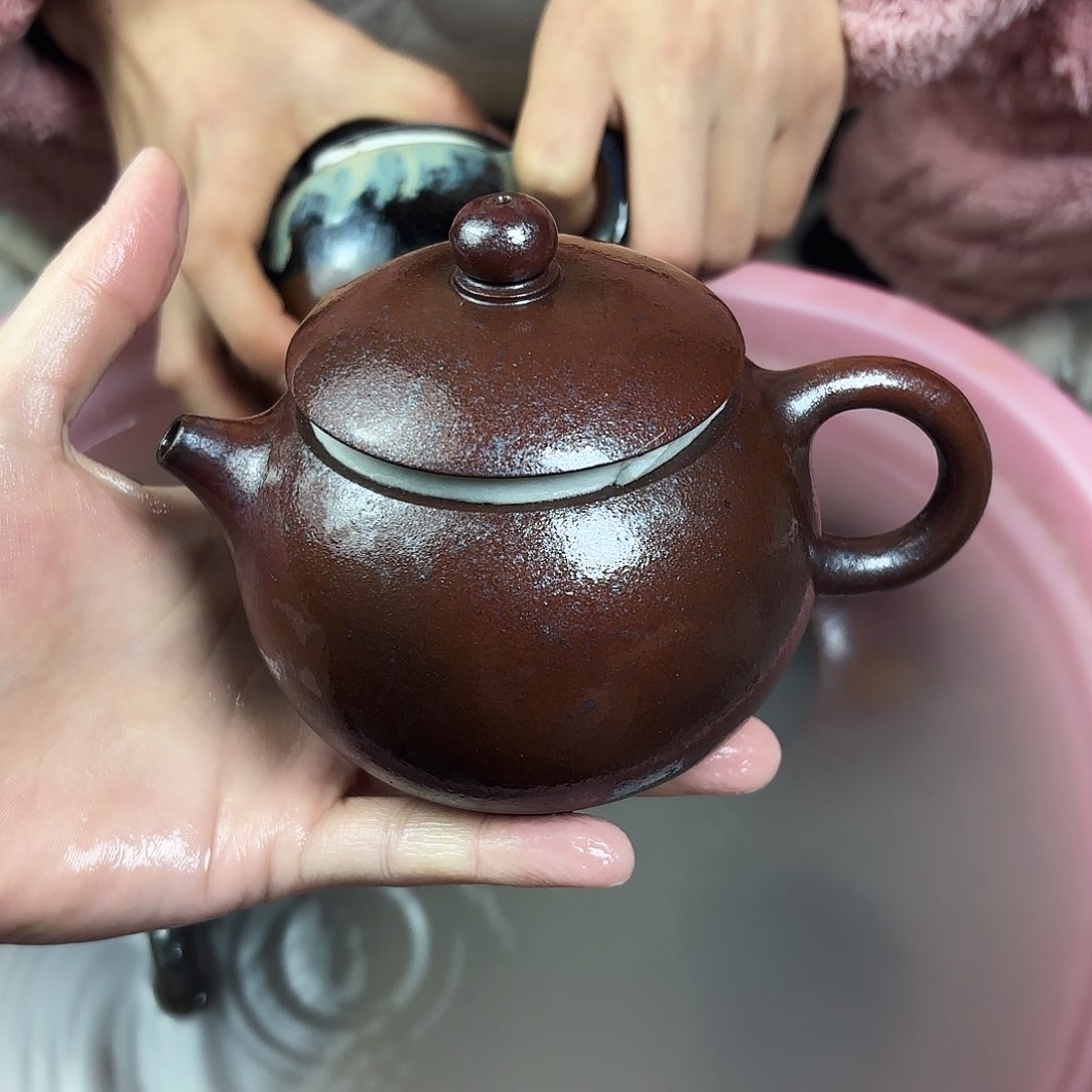 壶西**境柴烧紫砂西施壶