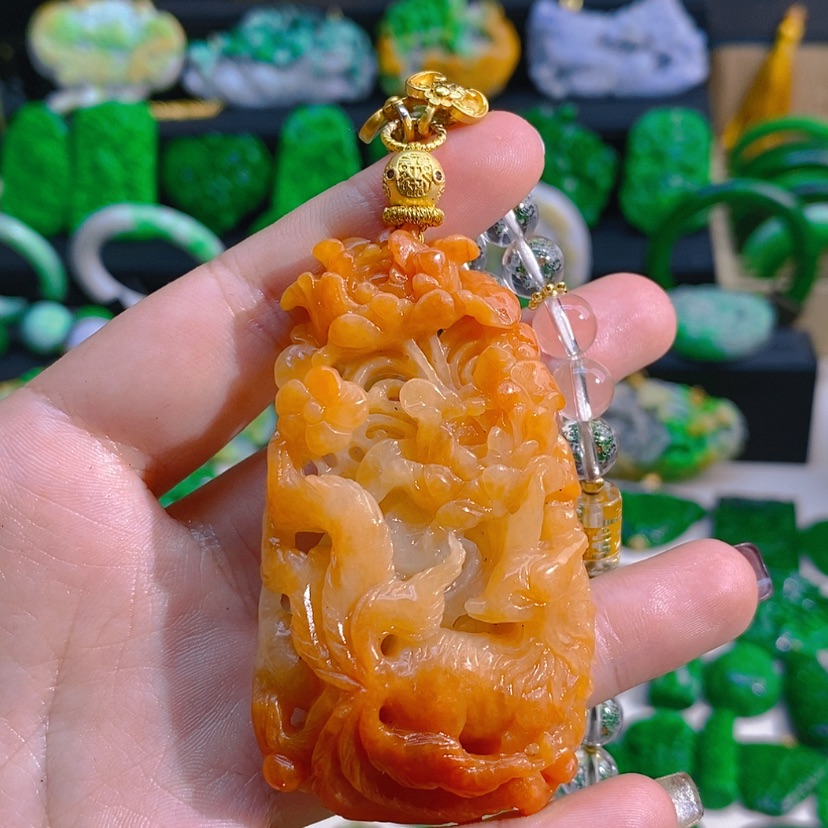 【闪购商品】翡翠颈饰未镶嵌红翡狐狐吊坠