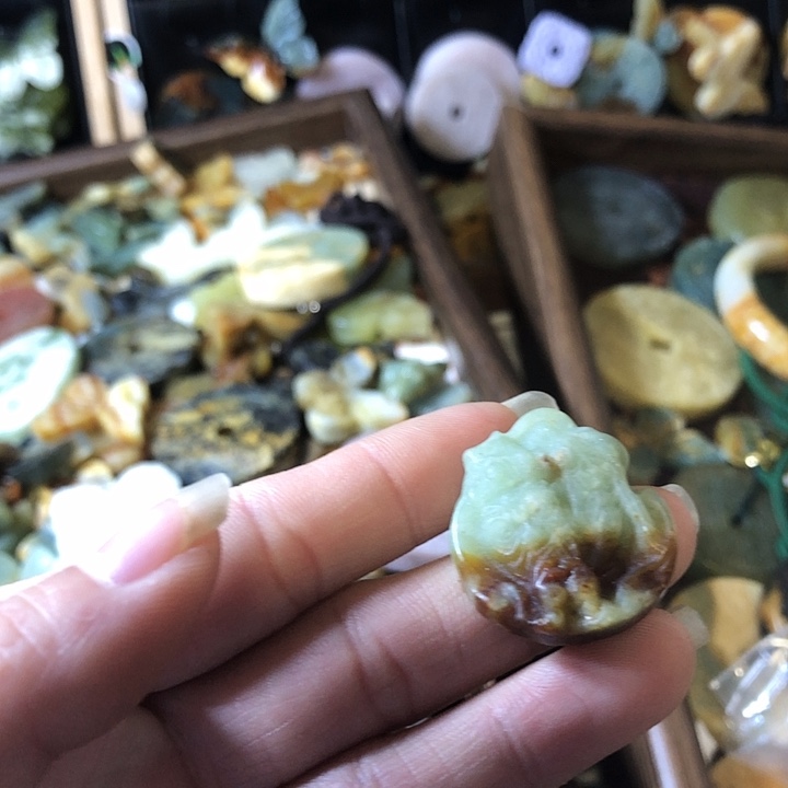 岫玉未镶嵌岫玉戒圈