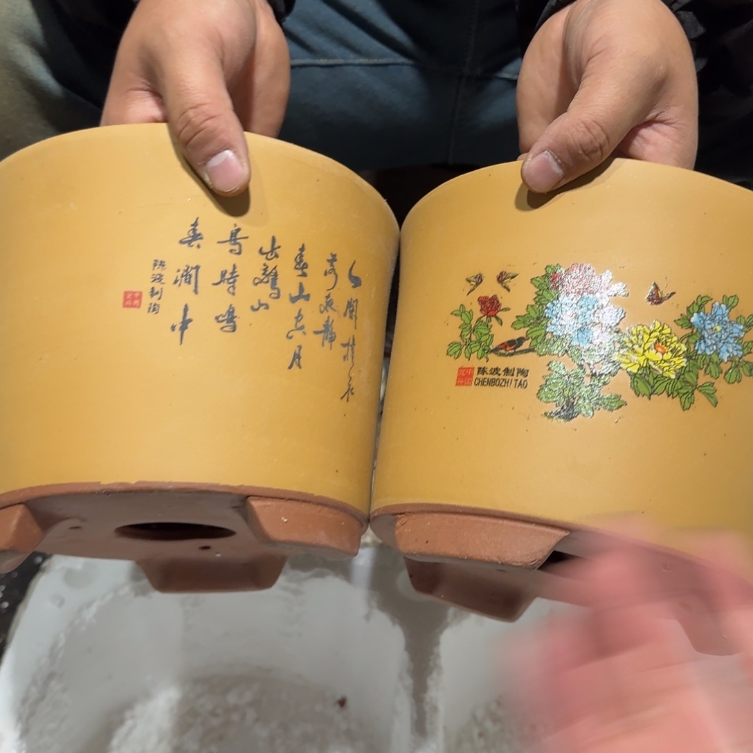 紫砂花盆口径为17厘米高度14