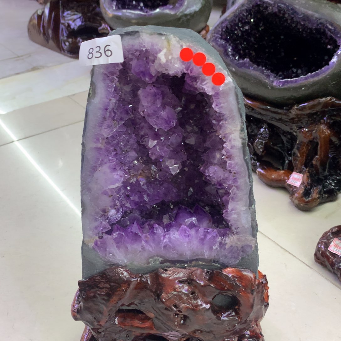 水晶摆件未镶嵌晶洞