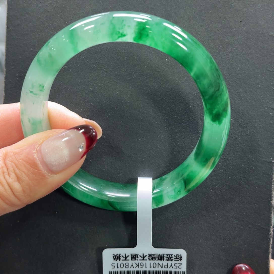 石英质玉手镯未镶嵌➕小玥53