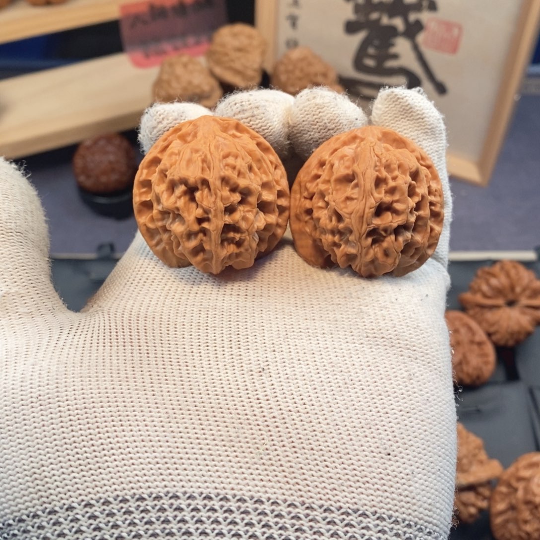 把件文玩核桃平安果36尺苹果园P361