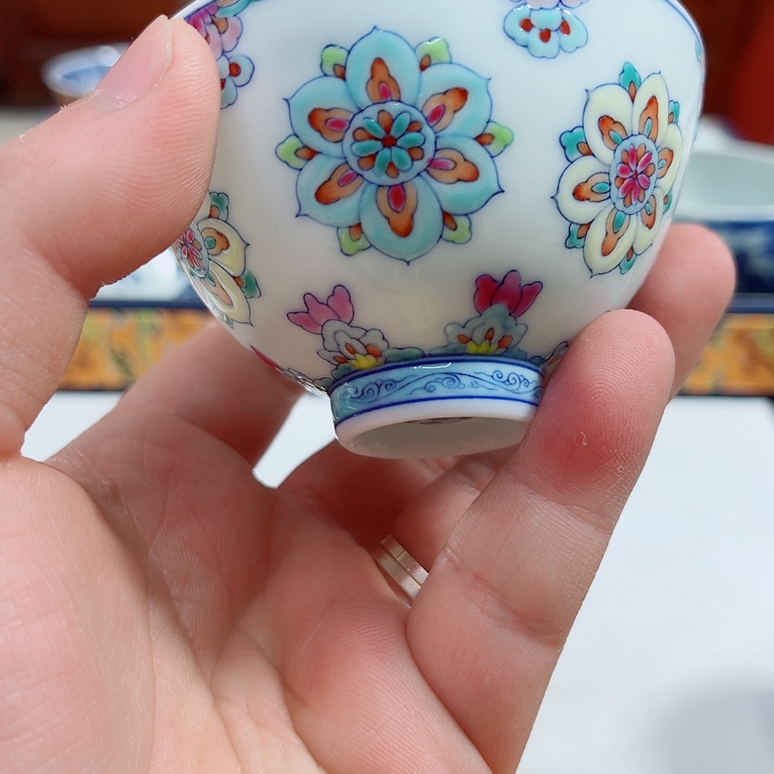 摆件千年瓷都景德镇 艺术关注谢佳豪