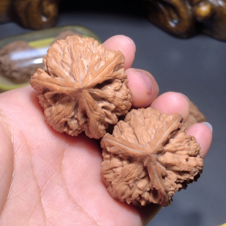 文玩核桃把件39文山三棱