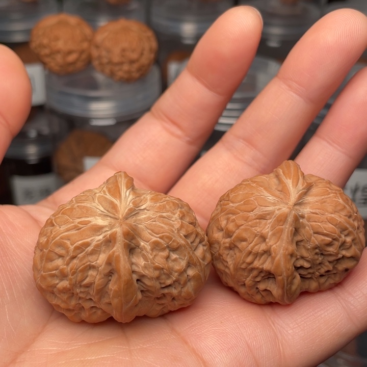 吊坠文玩核桃南瓜墩半壁