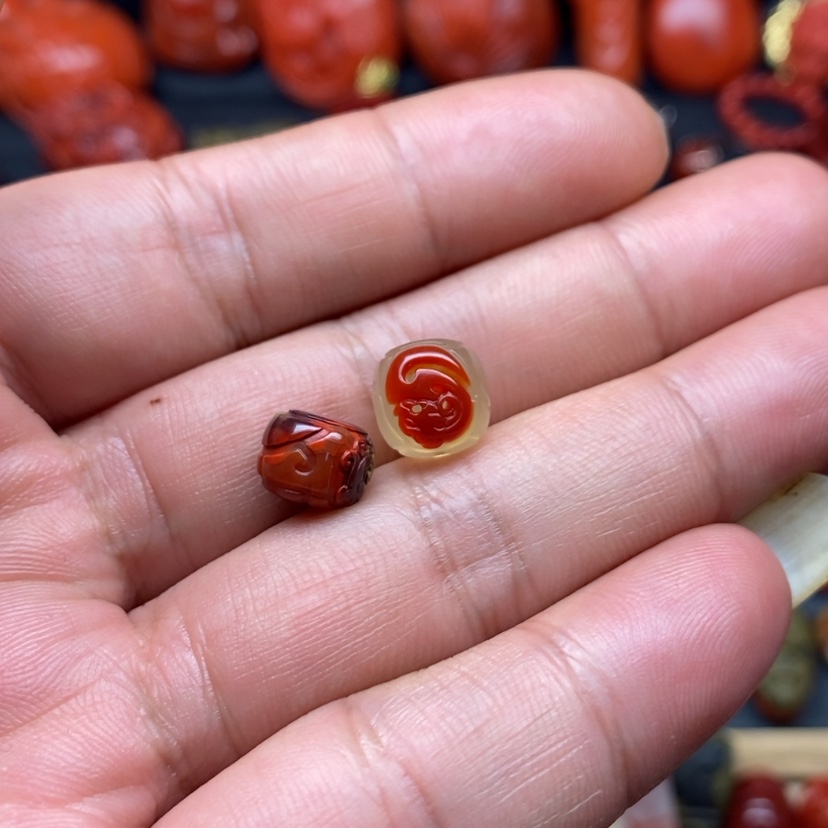 【闪购商品】南红玛瑙配饰未镶嵌今***脚